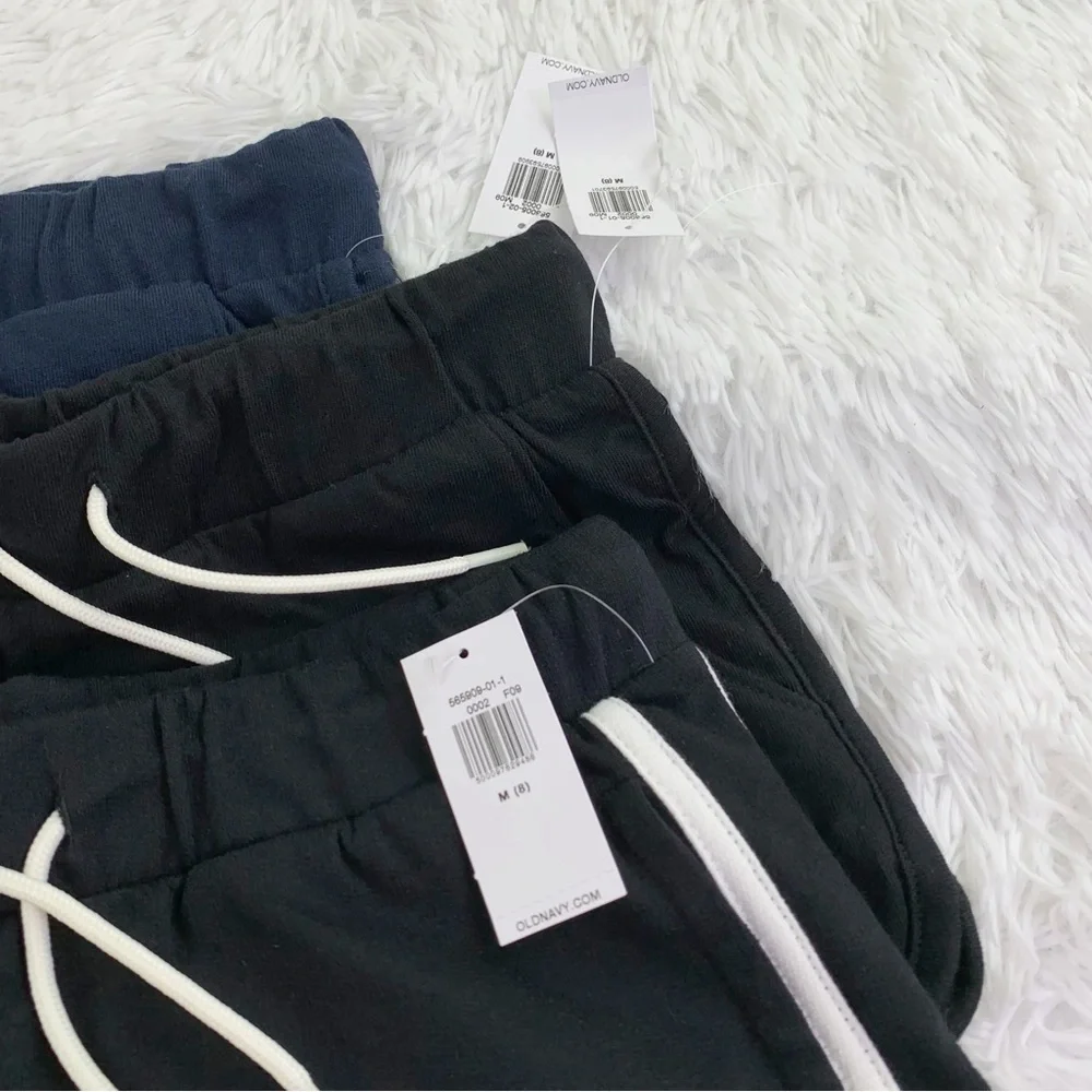 Old Navy girl's set of 3‎ athletic casual Shorts